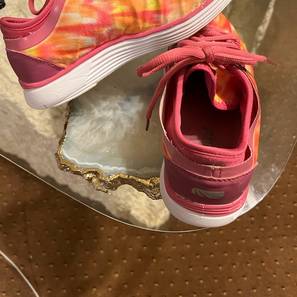 Size 6 Marika multi color pink/yellow all man made materials footwear - Picture 5 of 8